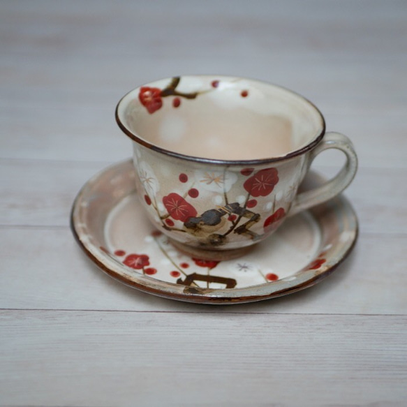 咖啡碗盤子 紅白梅陶器 京瓷 第1張的照片