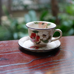 咖啡碗盤子茶花陶器京瓷 第5張的照片