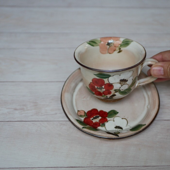 咖啡碗盤子茶花陶器京瓷 第6張的照片