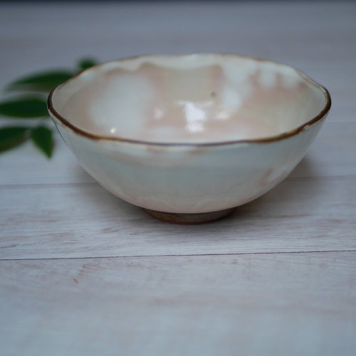 紅白梅 ご飯茶碗（中） イッチン 金彩 陶器 京焼 茶碗・めし碗 Shun