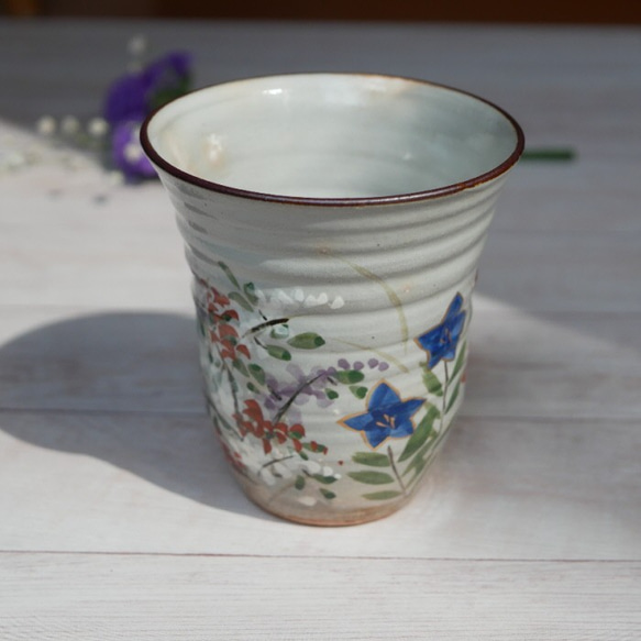 京焼・清水焼　色絵　フリーカップ（秋草） 2枚目の画像