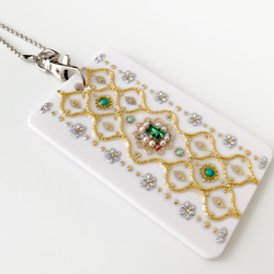 [護照包/IC卡包/普通包]帶鍊子的Arabesque Green Swarovski Hard Case 第7張的照片