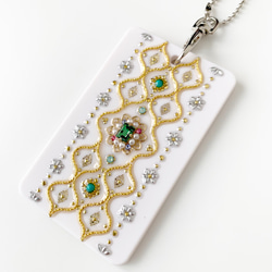 [護照包/IC卡包/普通包]帶鍊子的Arabesque Green Swarovski Hard Case 第6張的照片