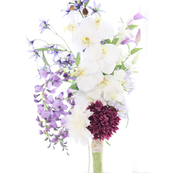 結婚式 和婚 和装前撮り ブライダル 胡蝶蘭と藤の花の豪華和風クラッチブーケ 2枚目の画像