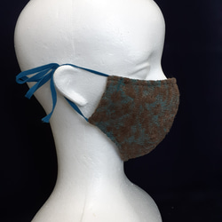 【冬の最新作】縫製屋の手作り立体マスク　柔らかニット　ブラウン&グリーン　ジャガード編み　※枚数限定 2枚目の画像