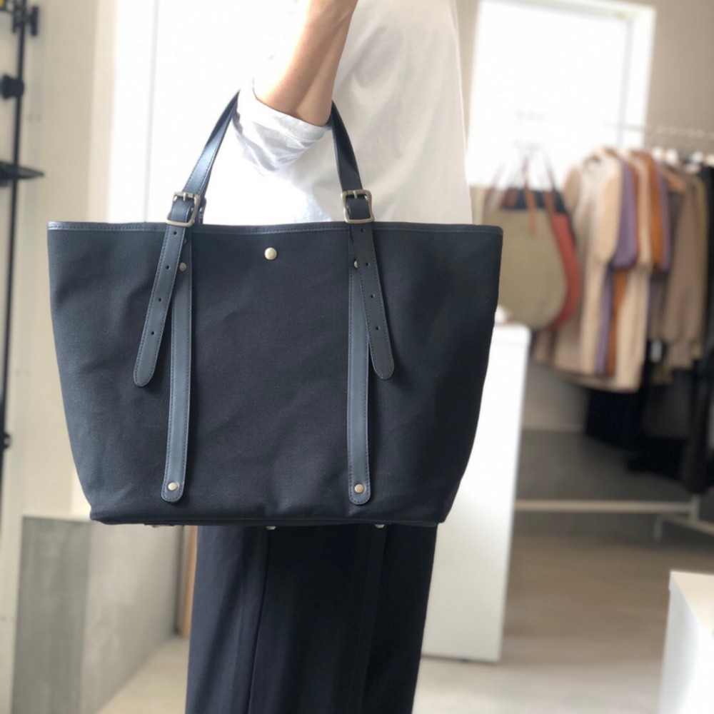 2way長さ調節 2枚貼り牛革ハンドルと6号帆布のトートバッグ【ブラック】