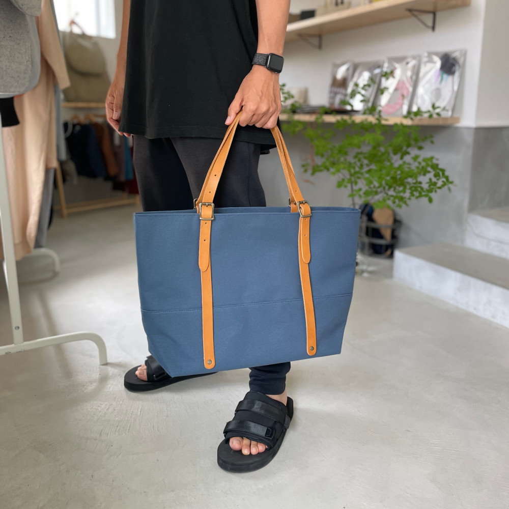 2wayハンドル 6号帆布と極厚ヌメ革のトートバッグ L-size【ブルー】