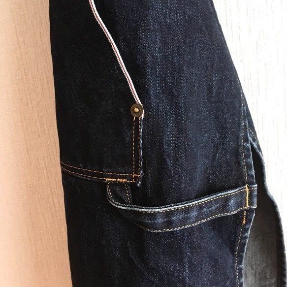 【子供用】バイオウォッシュ14.7ozシャトル織機デニムと極厚オイルヌメのエプロン【インディゴ】