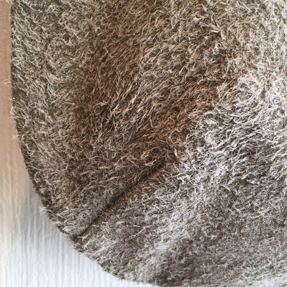 新顏色“真正的皮革”安哥拉絲絨和超厚油頸圓形托特包[米色] 第5張的照片