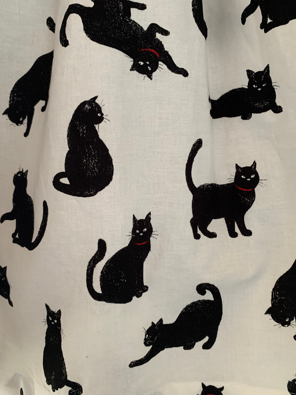 黒猫ちゃんのギャザースカート 2枚目の画像
