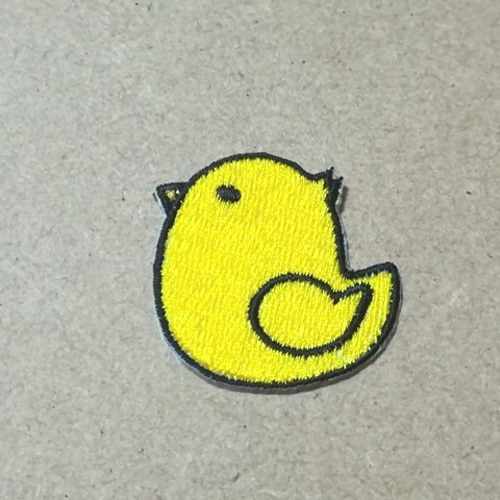 かわいいひよことりの顔刺繍ワッペンSサイズ/干支酉 ワッペン かわいいひよことりの顔刺繍ワッペンSサイズ/干支酉 ワッペン