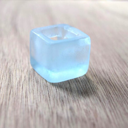 Ice cube [blue] * 置き飾り 2枚目の画像