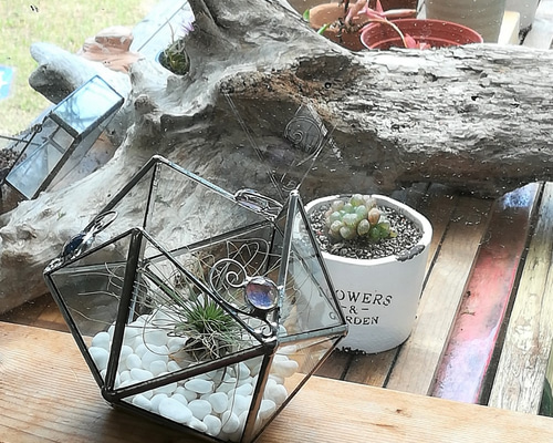 ステンドグラス テラリウム （造花付き） 2_b724773bbf311a0070a2f9d8f2b5