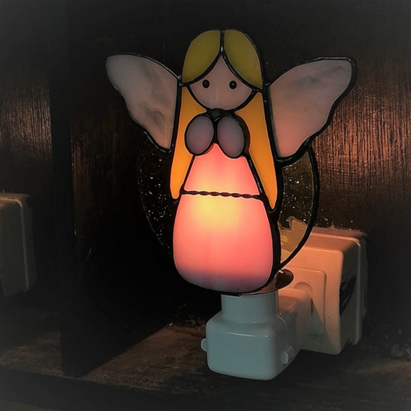ステンドグラス・お休みランプ・天使の祈り 1枚目の画像