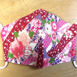 送料無料　立体 布マスク　ハンドメイド マスク かわいい 花柄 和柄  和風 和模様  桜 牡丹 赤系(裏地白) 9枚目の画像