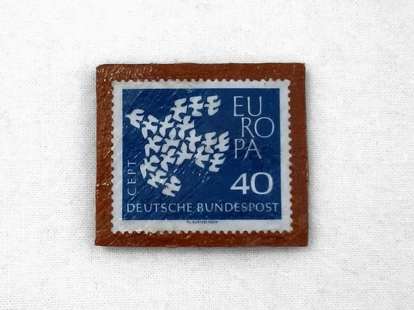 ドイツ切手ブローチorチャーム＊ヨーロッパの19羽の鳩＊ 2枚目の画像