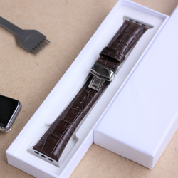 高級ワニ革使用Apple Watch クロコダイル革 ワニ革 バンド 時計ベルト  ブラウン総手縫い製作 D54 6枚目の画像
