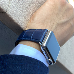 高級ワニ革使用Apple Watchワニレザーベルト 腕時計ベルト 腕時計バンド　レザーバンド　ダイヤモンド 高級金具付 2枚目の画像