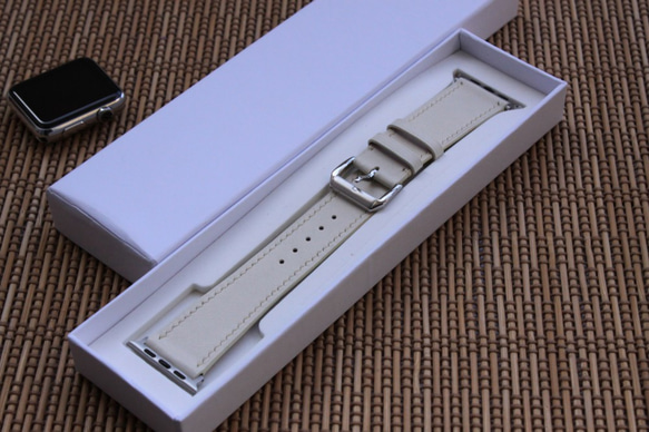 【高級革使用】Apple Watchレザーバンド レザーベルト 腕時計ベルト ホワイト　D18　高級金具付け 7枚目の画像