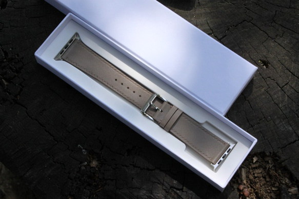 高級革使用Apple Watchレザーバンド　レザーベルト 腕時計ベルト グレイ　D19　高級金具付け 5枚目の画像