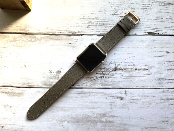 高級革使用Apple Watchレザーバンド レザーベルト 腕時計ベルト　バンド グレー D22　高級金具付け 2枚目の画像