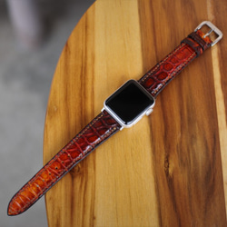 ワニ革使用Apple Watchワニレザーバンド 腕時計ベルト　レザーベルト D49　手染め革 総手縫い製作 4枚目の画像