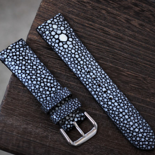 受注製作】高級革使用Apple Watchスタースティングレイ エイ革 受注製作】高級革使用Apple Watchスタースティングレイ エイ革