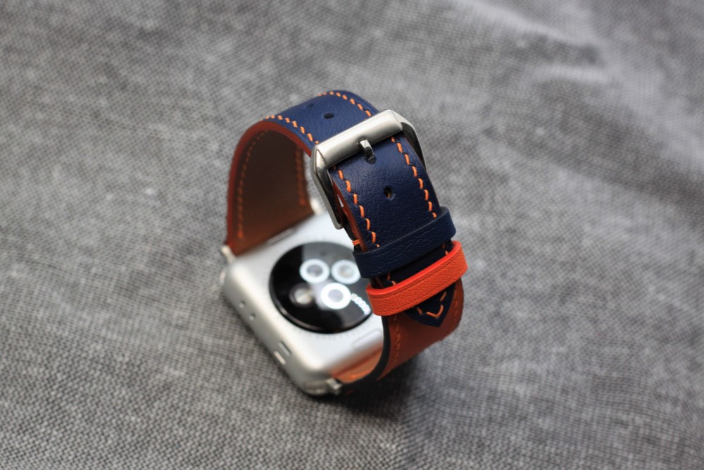 【新作】高級革使用Apple Watch　レザーバンド レザーベルト  時計ベルト　バンド D57 高級金具付け