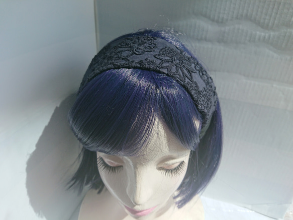 ネイビーブルー花刺繍のヘアバンド＊コットンで肌触り良い清楚系 2枚目の画像