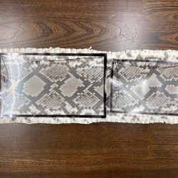 パイソン　ヘビ革　ナチュラルカラー×マット　40cm革 5枚目の画像