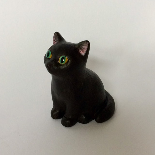 黒猫の置物 (手のひらサイズ) 招き猫 猫ハウス 通販 10259017