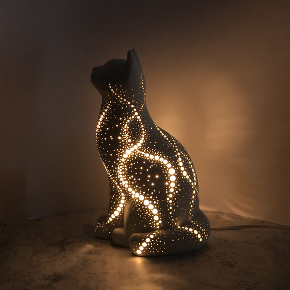 猫型ランプシェード(星のダンス) 1枚目の画像