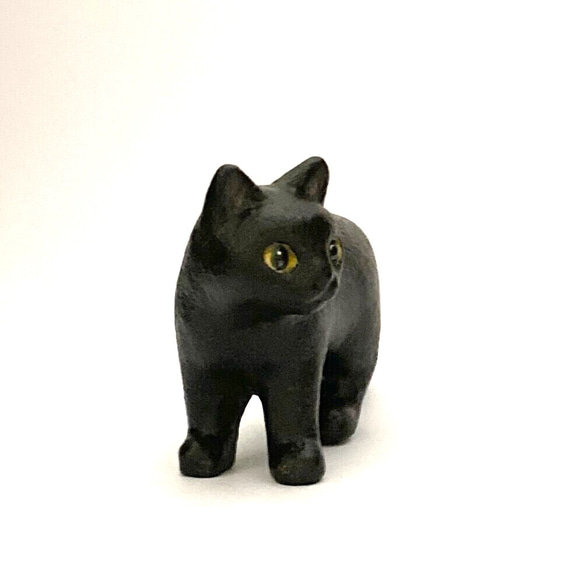 黑貓雕像（樹脂） 第3張的照片