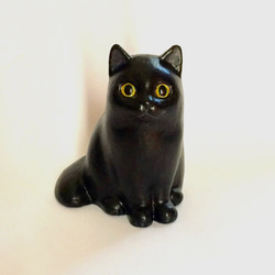 黒猫(長毛種)ペルシャの置物 1枚目の画像