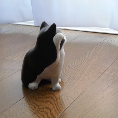 ハチワレ〜猫(樹脂粘土)粘土細工 樹脂粘土】ちいかわとハチワレ