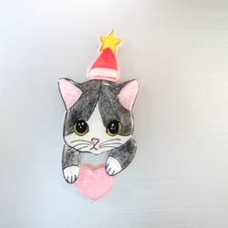 クリスマス猫マグネット（白黒ハチワレ猫3点セット） 1枚目の画像