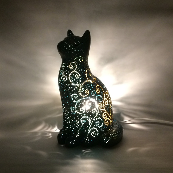 星空の黒猫ランプシェード 4枚目の画像
