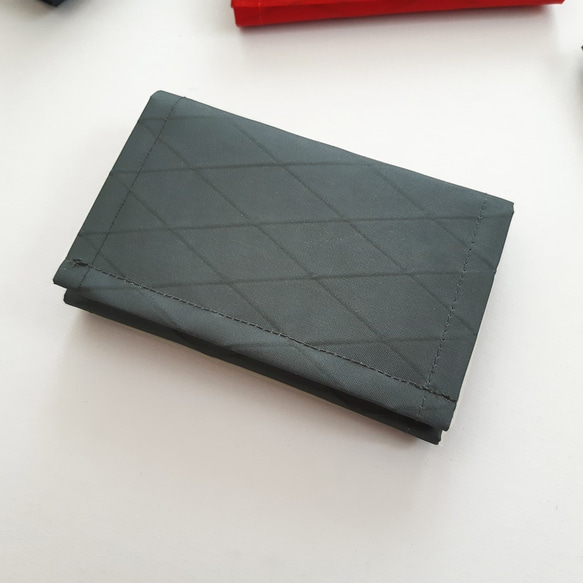 小さくて薄くて軽いお財布 Carbon カーボン 炭色 防水生地 X-PAC 三