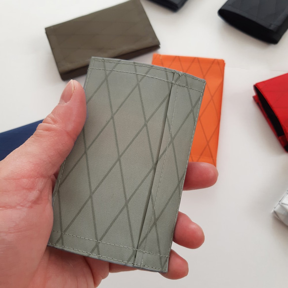 小さくて薄くて軽いお財布 Rhino サイ色 防水生地 X-PAC 三つ折り ミニマム シンプル カード パスケース 10枚目の画像