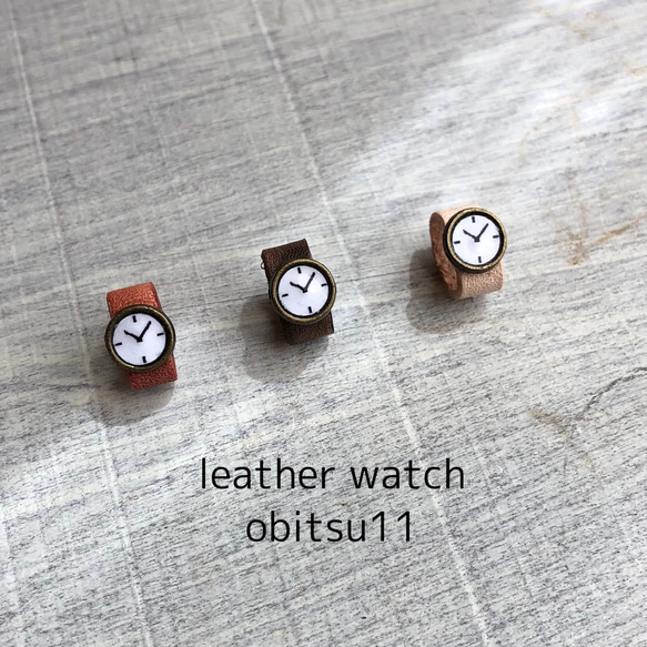 革の腕時計 オビツ11 文字盤ｰ針 1枚目の画像