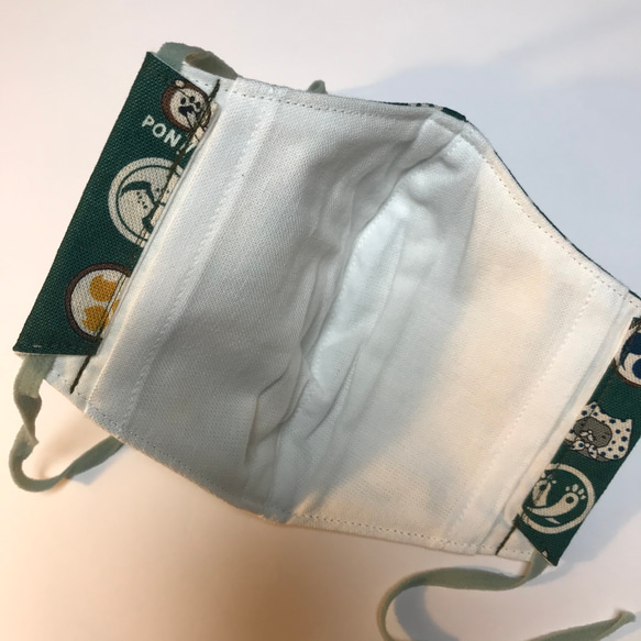 立体マスク-129内側ポケット付(表：家紋猫　ビリジアン色・内 : 白綿さらし） 3枚目の画像