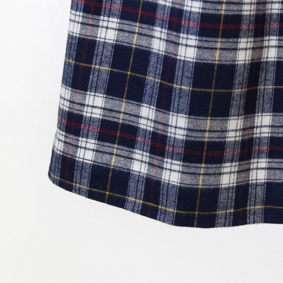 上品で大人な色合い タータンチェック ギャザースカート（ネイビー）紺 ポケット 7枚目の画像