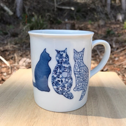 染付猫紋マグカップ 4枚目の画像