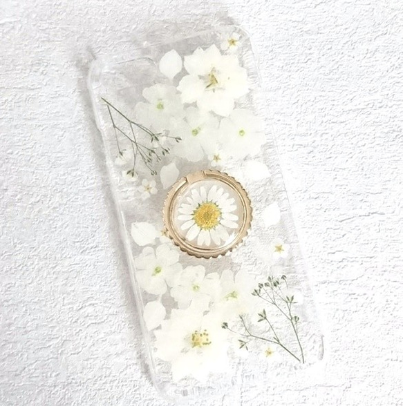 【全機種対応】ホワイトカラーのお花がいっぱいの押し花Androidスマホケース　スマホリング 4枚目の画像