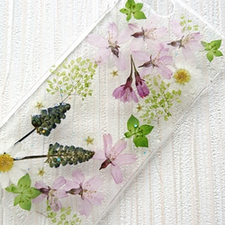 桜がいっぱいの春のイニシャル押し花Androidスマホケース 3枚目の画像