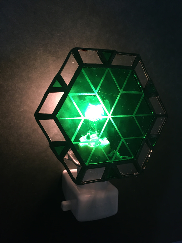 ステンドグラス ナイトスタンド ナイトライト カラフル 見飽きない配色