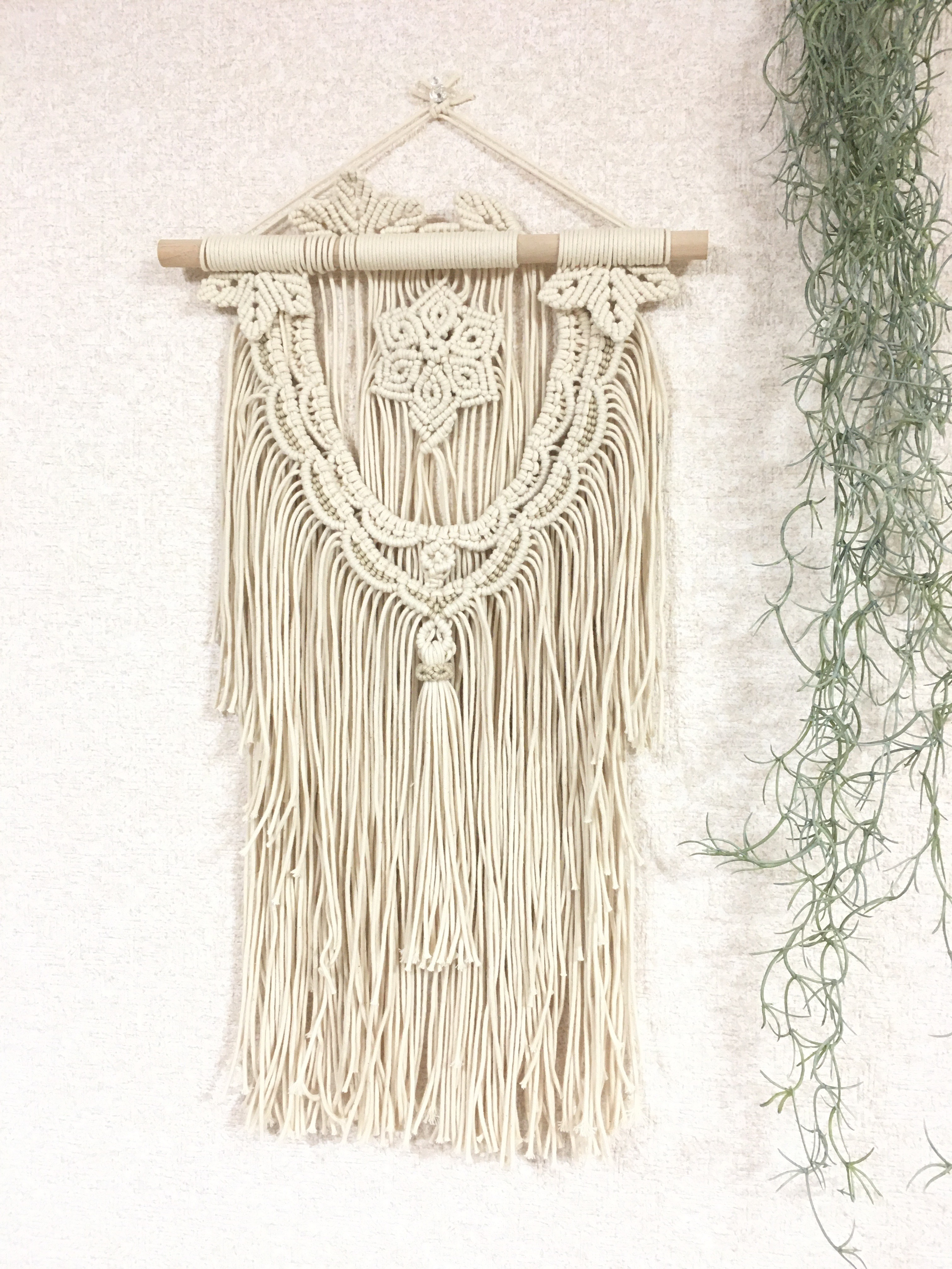 コットンコード六弁花タペストリー