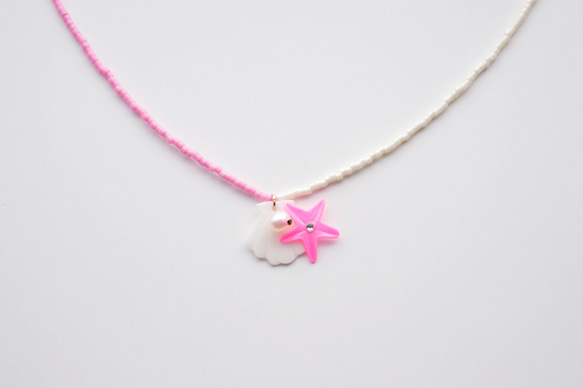 SHELL BEADS NECKLACE WHITE/VIVID PINK 2枚目の画像