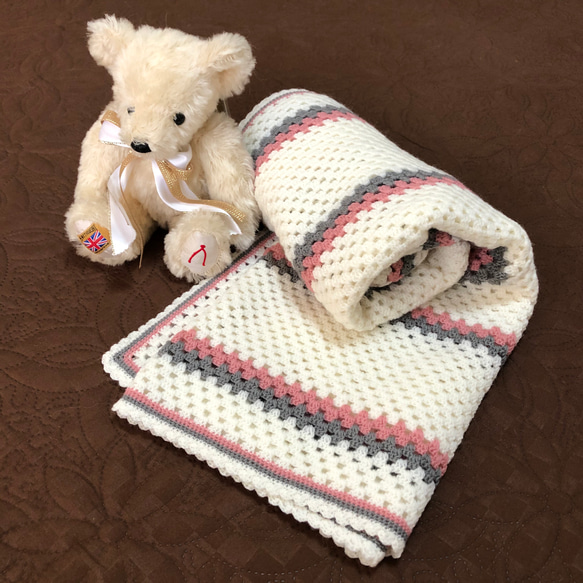 手編み♡パステルカラー♡マルチカバー♡ブランケット♡かぎ編み♡モチーフ編み① ʏᴜᴋɪ🧶 | モチーフ編みのブランケット🌼 おばあちゃんの