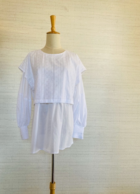 ＊綿レースのベスト重ね着風ブラウス＊